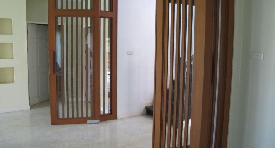 ให้เช่า 4 ห้องนอน บ้านเดี่ยว ใน หางดง, เชียงใหม่