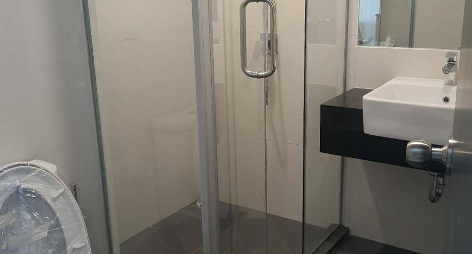 For rent studio condo in Bang Na, Bangkok