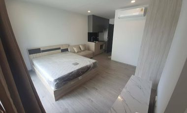 Condo en alquiler de estudio en Bang Na, Bangkok
