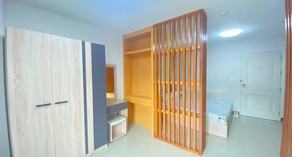 À vendre studio condo à Phra Pradaeng, Samut Prakan