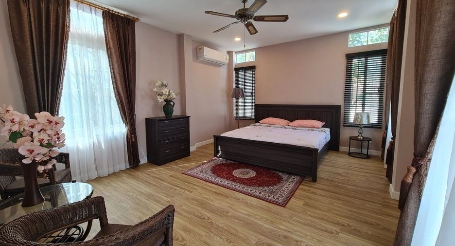 For sale and for rent 6 bedrooms house in San Kamphaeng, Chiang Mai