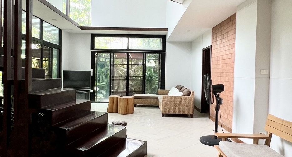 Casa en venta de 3 habitaciones en San Sai, Chiang Mai