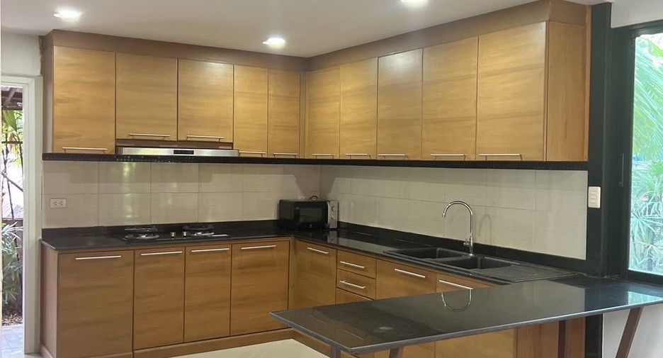 For sale 3 bedrooms house in San Sai, Chiang Mai