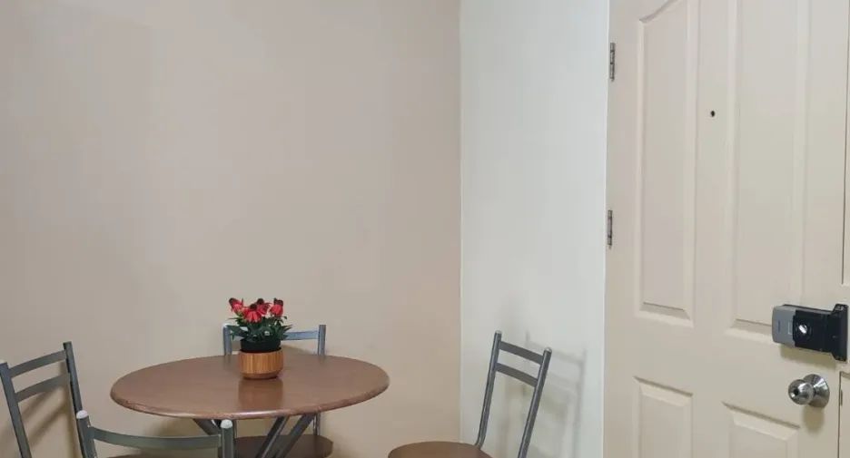 For rent studio condo in Huai Khwang, Bangkok