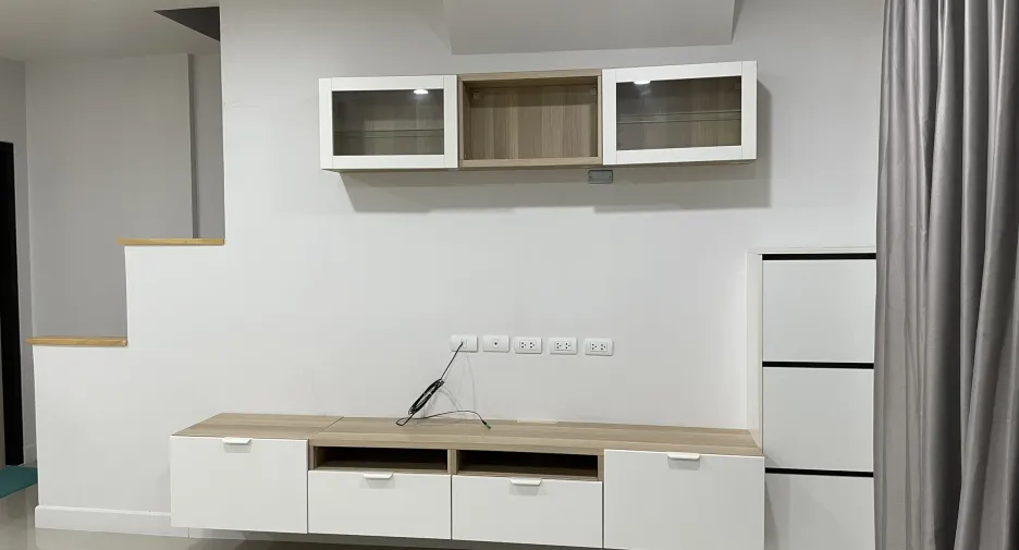 For sale 2 bedrooms townhouse in Bang Sao Thong, Samut Prakan