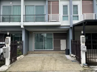 For sale 2 bedrooms townhouse in Bang Sao Thong, Samut Prakan