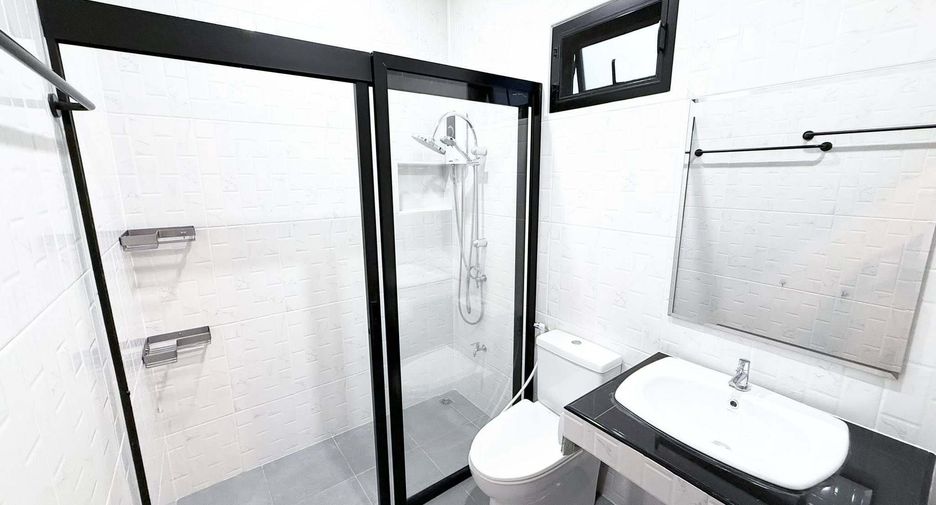 For rent 3 ベッドルーム house in San Sai, Chiang Mai