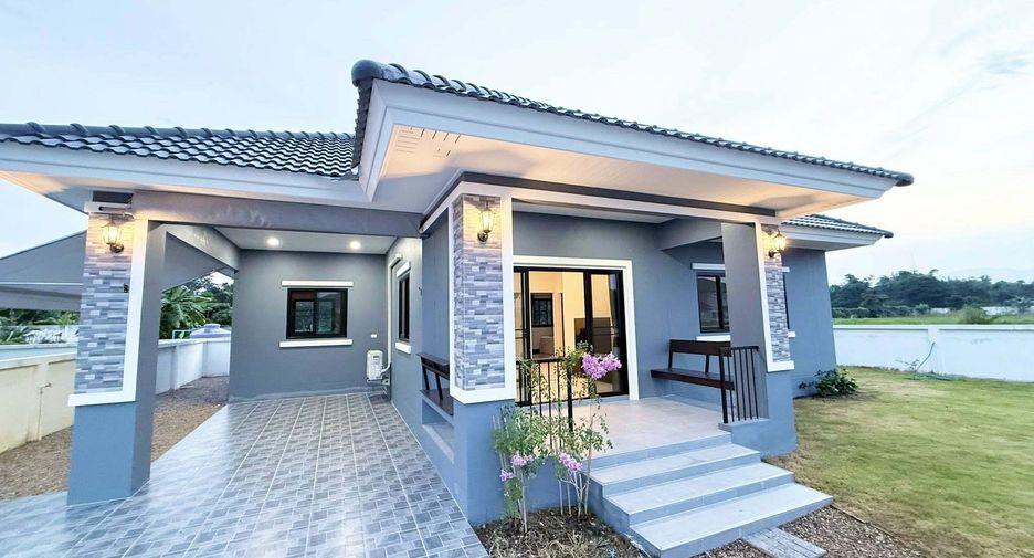 For rent 3 ベッドルーム house in San Sai, Chiang Mai
