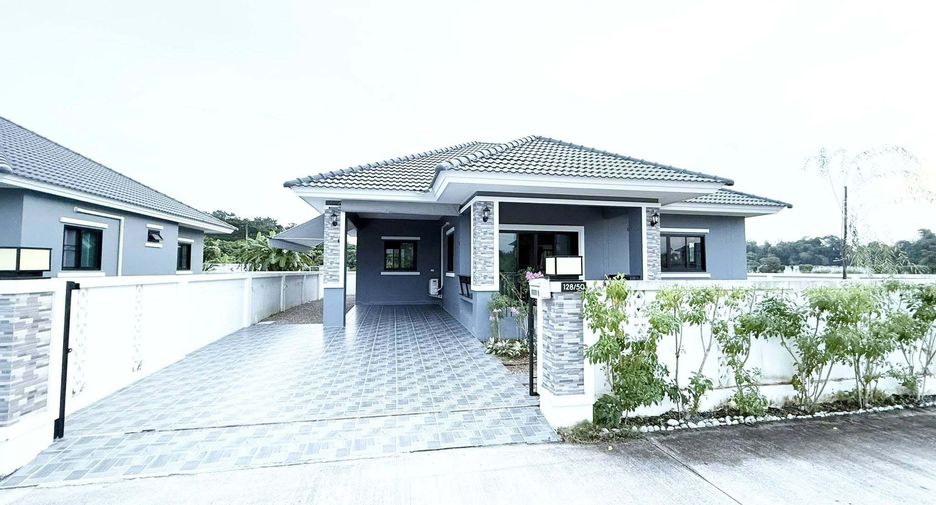 Haus zur Miete mit 3 Zimmer in San Sai, Chiang Mai