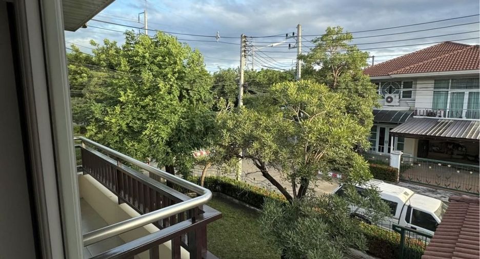 For rent 4 bedrooms house in Mueang Chiang Mai, Chiang Mai