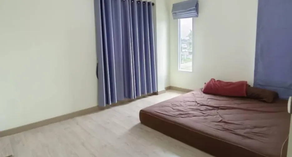 For rent 4 bedrooms house in San Sai, Chiang Mai