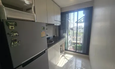For rent studio condo in Mueang Samut Prakan, Samut Prakan