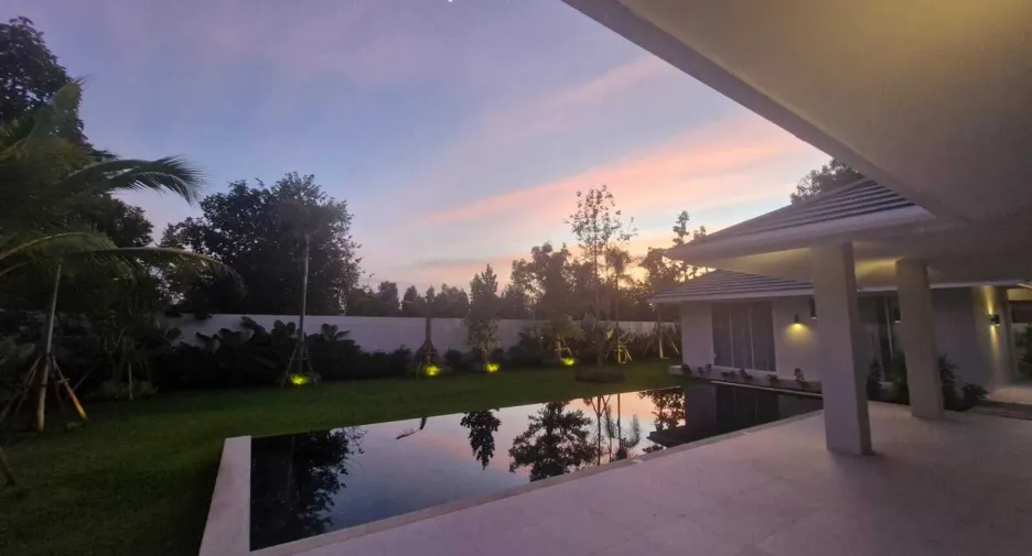 For sale and for rent 5 bedrooms house in Hang Dong, Chiang Mai