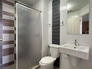 For sale studio condo in Yan Nawa, Bangkok