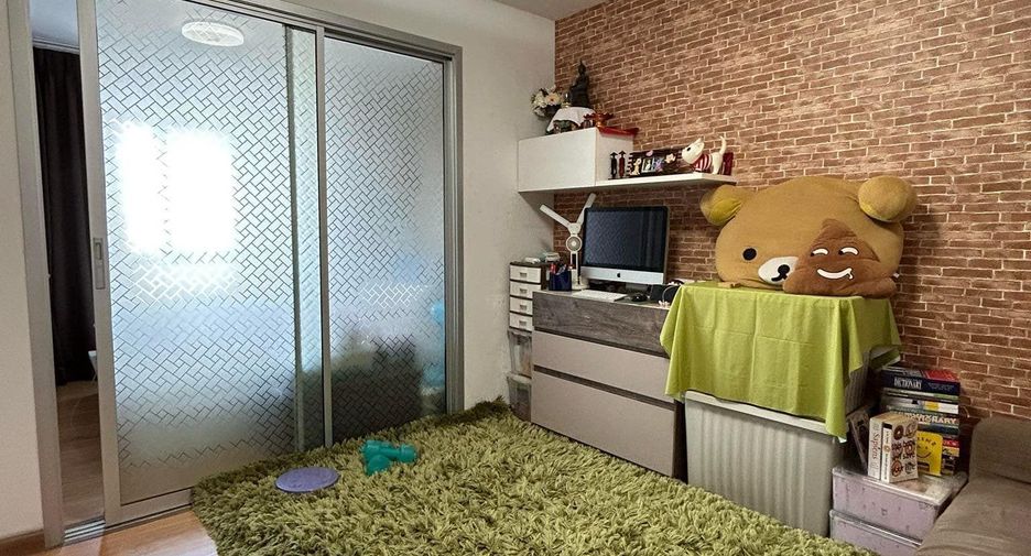 For sale studio condo in Yan Nawa, Bangkok