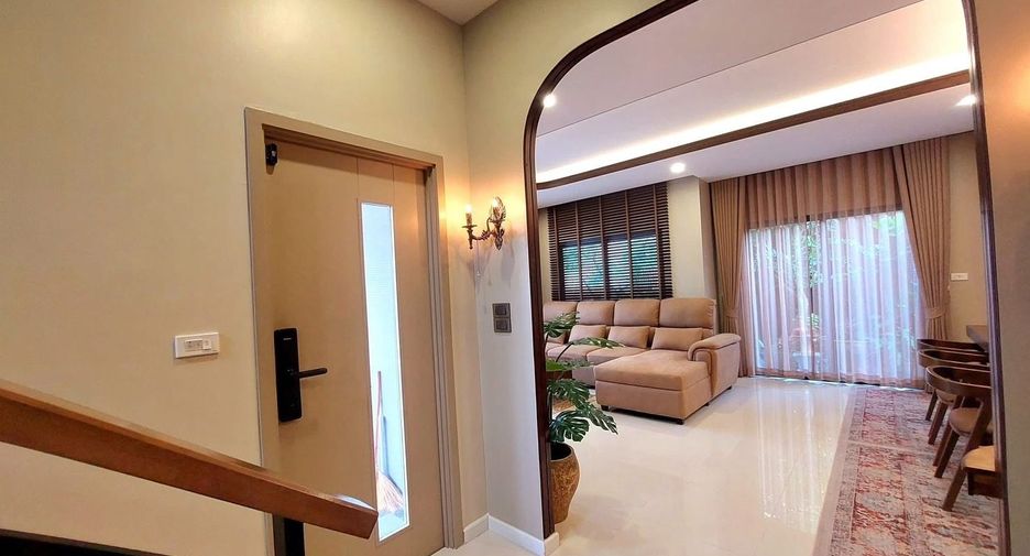 Haus zum Kauf und zur Miete mit 4 Zimmer in Lat Krabang, Bangkok