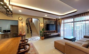 Haus zum Kauf und zur Miete mit 4 Zimmer in Lat Krabang, Bangkok