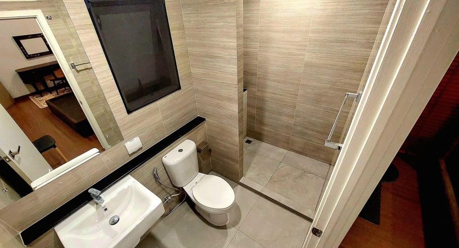 Haus zum Kauf und zur Miete mit 4 Zimmer in Lat Krabang, Bangkok