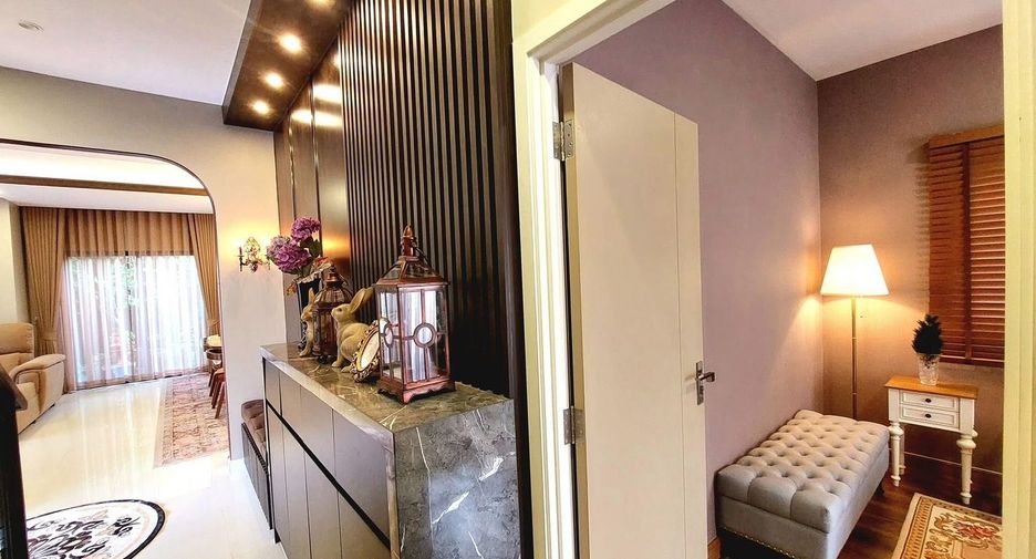 Haus zum Kauf und zur Miete mit 4 Zimmer in Lat Krabang, Bangkok
