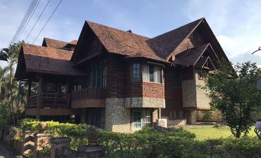 Haus zur Miete mit 5 Zimmer in Mueang Chiang Mai, Chiang Mai