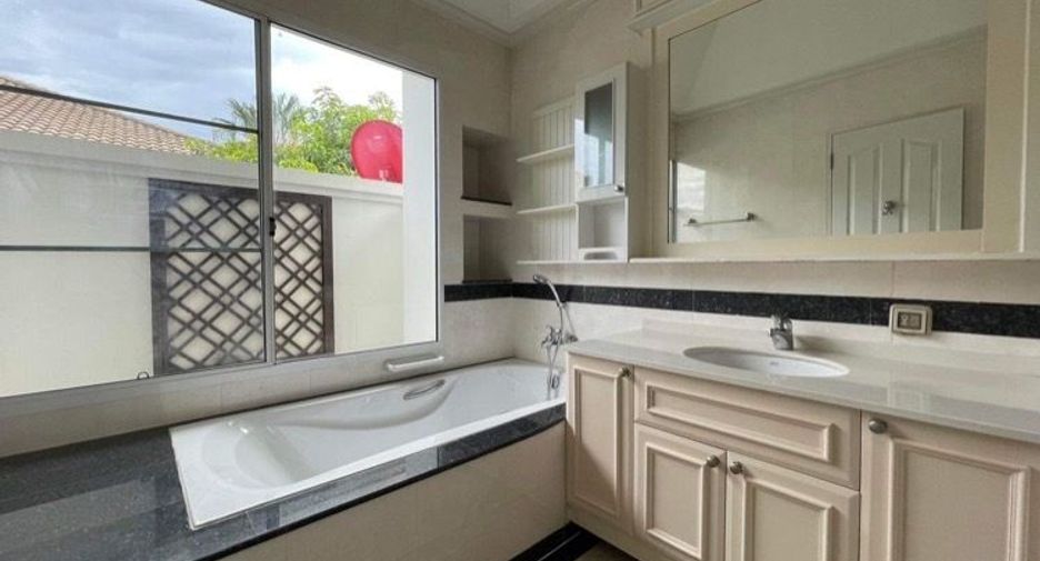 For rent 3 bedrooms house in Mae Rim, Chiang Mai