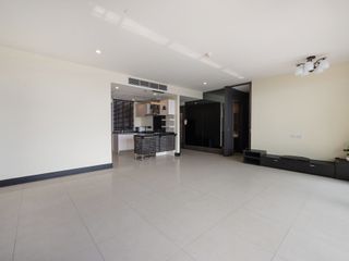 Condo en venta de 3 habitaciones en Bang Kho Laem, Bangkok