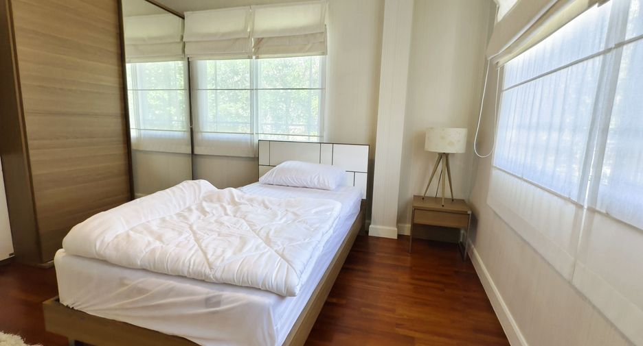 À vendre 4 chambres maison à San Kamphaeng, Chiang Mai