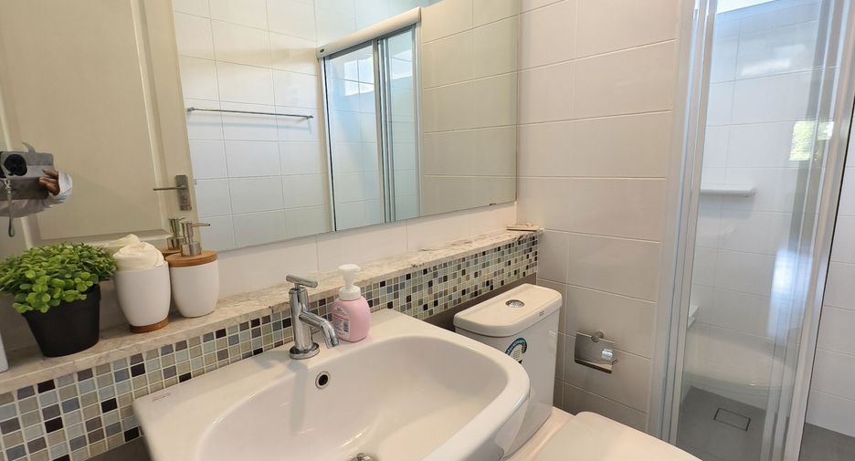 À vendre 4 chambres maison à San Kamphaeng, Chiang Mai