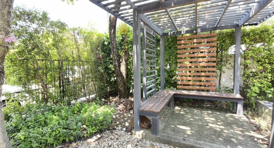 À vendre 4 chambres maison à San Kamphaeng, Chiang Mai