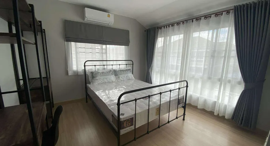 出租 3 卧室 独立屋 在 Saraphi, Chiang Mai