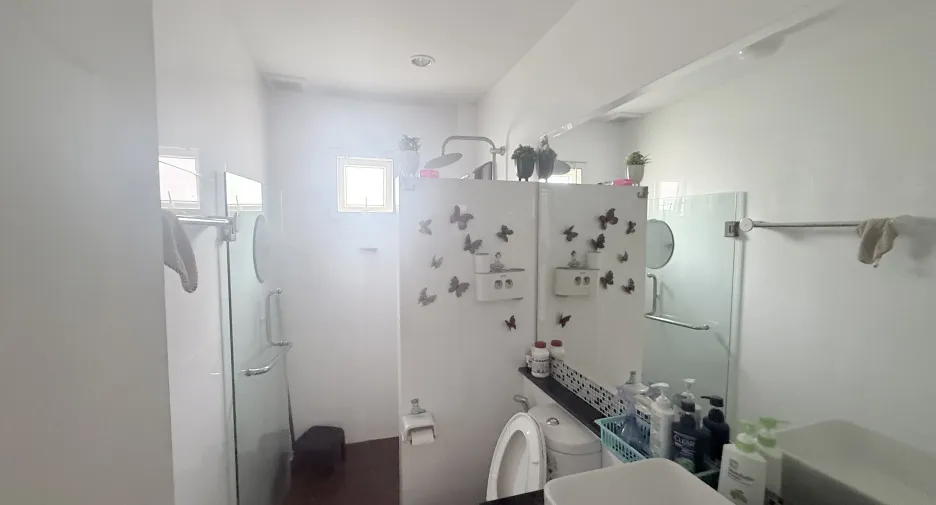 For sale and for rent 5 bedrooms house in Hang Dong, Chiang Mai