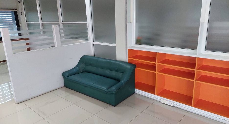 À louer bureau à Mueang Chiang Mai, Chiang Mai