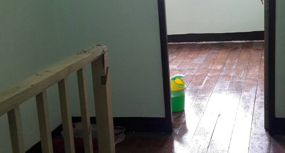For rent 2 ベッドルーム townhouse in Bangkok Yai, Bangkok
