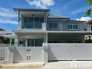 For Rent 4 Bedroom House In San Sai, Chiang Mai