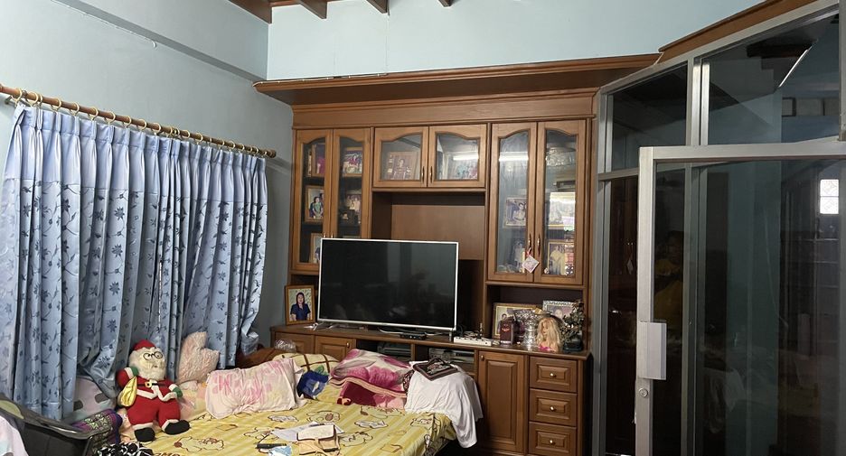 出售 5 卧室 独立屋 在 San Sai, Chiang Mai