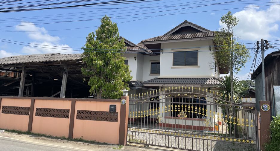 出售 5 卧室 独立屋 在 San Sai, Chiang Mai
