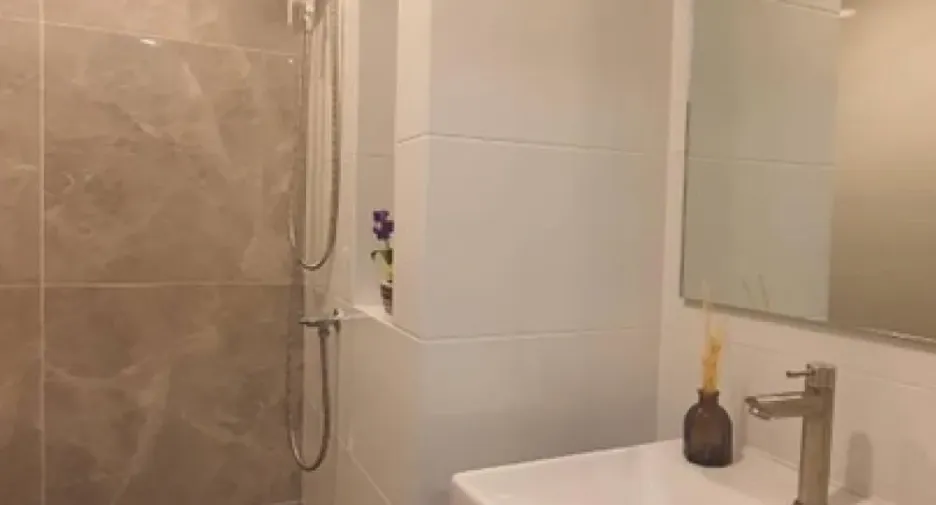 For rent 1 bed condo in Phra Khanong, Bangkok