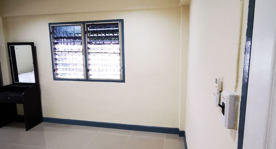 Wohnung zum Kauf mit Studio in Prawet, Bangkok