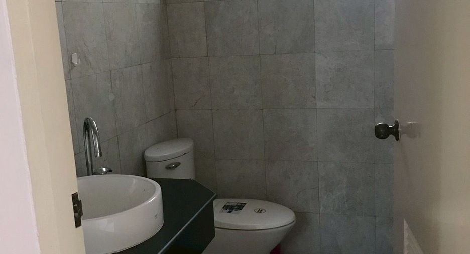 For sale 3 ベッドルーム house in Hang Dong, Chiang Mai