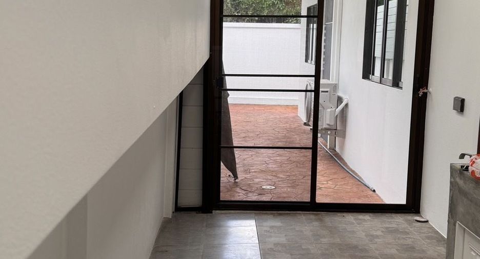 For sale 3 bedrooms house in Hang Dong, Chiang Mai
