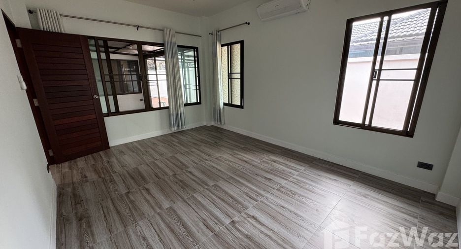 For sale 3 bedrooms house in Hang Dong, Chiang Mai
