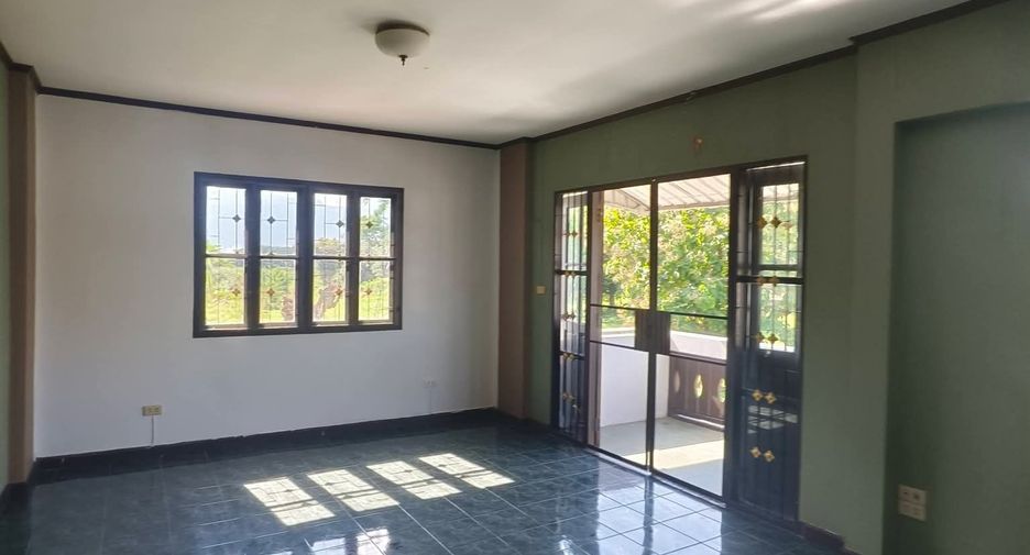 À vendre 3 chambres maison à San Sai, Chiang Mai