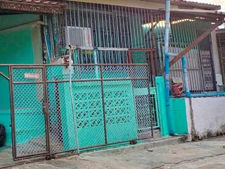 For rent 2 bedrooms townhouse in Mueang Samut Prakan, Samut Prakan