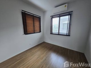 For sale and for rent 3 bedrooms townhouse in Thung Khru, Bangkok