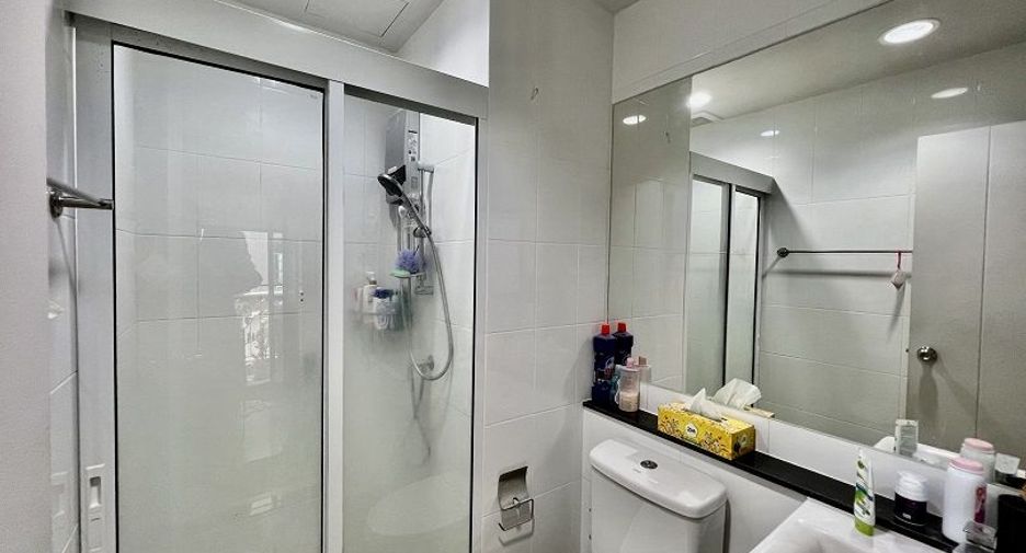 For sale 1 bed condo in Bang Kapi, Bangkok