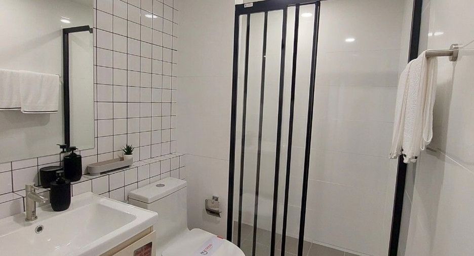For sale 2 ベッドルーム condo in Mueang Chiang Mai, Chiang Mai