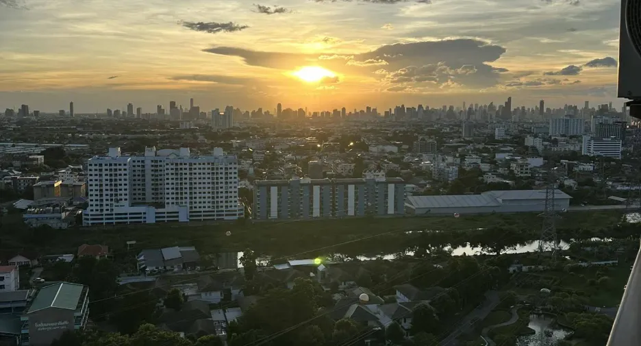 For rent studio condo in Suan Luang, Bangkok