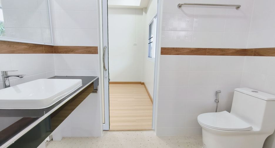 For sale 2 bedrooms house in Hang Dong, Chiang Mai