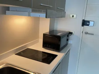 À louer studio condo à Mueang Samut Prakan, Samut Prakan