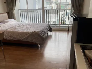 À louer studio condo à Mueang Samut Prakan, Samut Prakan